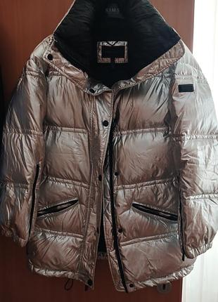 Пуховик bcbg max azria. розмір s-m.