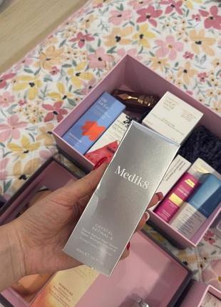 Medik8 - crystal retinal 6 - нічна сироватка з ретиналем 0,06% - 30ml ретинол