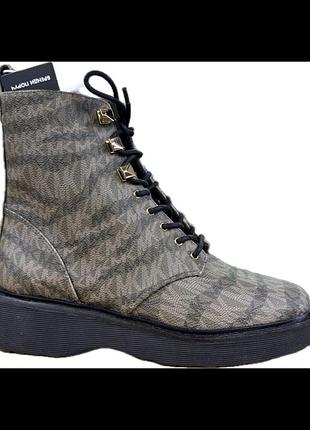 Жіночі черевики michael michael kors haskell combat bootie.розмір:37(24см).матеріал: штучна шкіра