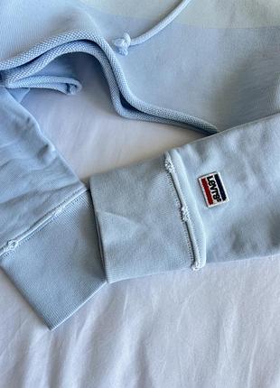 Укорочене худі levis 3