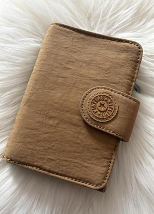 Kipling оригінал гаманец портмоне колір кемел унісекс