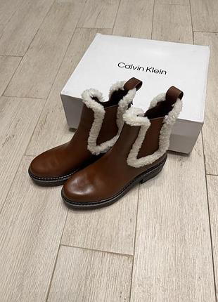 Черевики жіночі calvin klein коричневі, розмір 37, шкіра