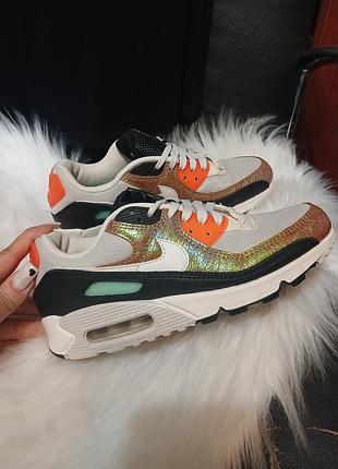 Женские кроссовки nike 4