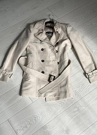 Плащ жіночий zara світло-бежевий розмір s