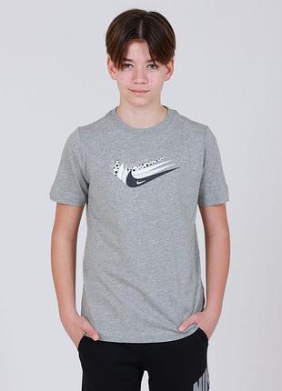 Подростковая футболка nike