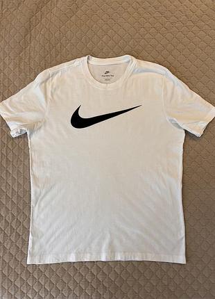 Футболка nike