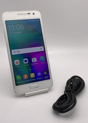 Смартфон samsung galaxy a3 (sm-a300) — легенда компактності у гарному стані!