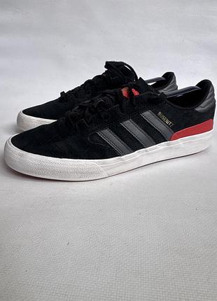 Замшеві кросівки adidas