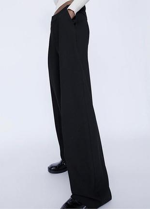 Широкие черные брюки zara