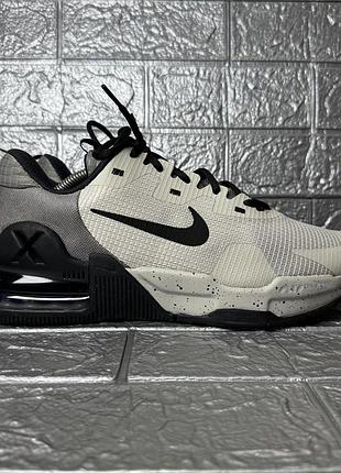 Чоловічі кросівки nike air max alpha trainer 5 beige/grey dm0829-013