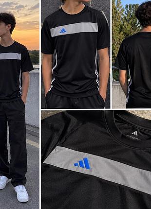 Спортивна футболка adidas tiro чорна з сірою смугою 164 см