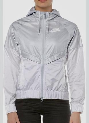 Вітровка nike