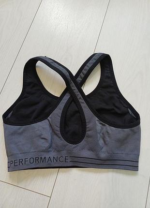 Calvin klein performance-m-топ для спорту 6