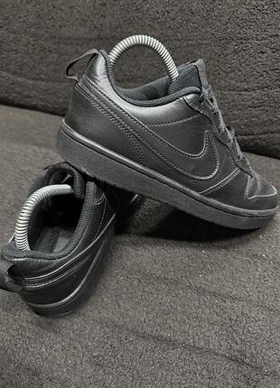 Кросівки nike
