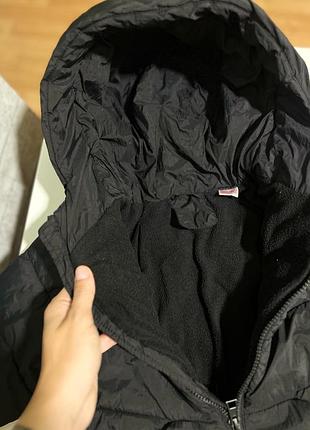 Чорна куртка zara 4-5 4