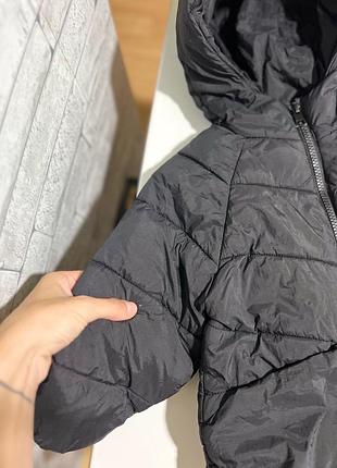 Чорна куртка zara 4-5 3