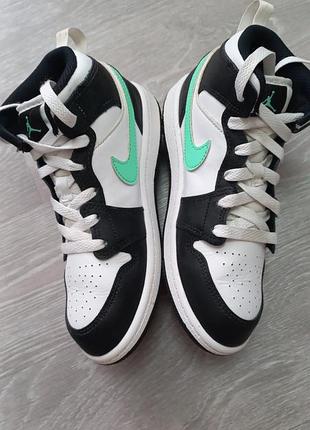Хайтопы для мальчика nike air jordan 4