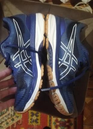 Жіночі кросівки asics 3
