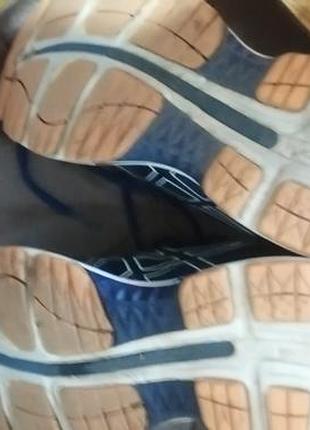 Жіночі кросівки asics 6