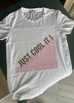 Футболка жіноча з принтом just cool it!