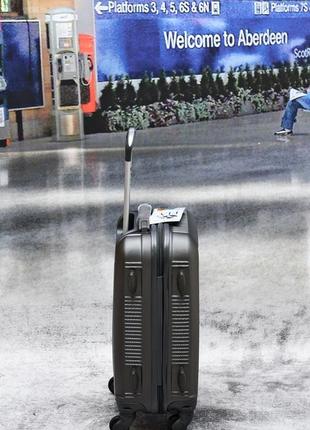 Польский дорожный пластиковый чемодан на колесах fly. ручная кладь3 фото