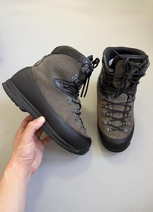 Ботинки aku ks schwer 14 gtx n 40(25см)salewa scarpa
