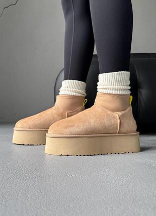 Ugg classic dipper low beige 7