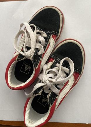 Кросівки для дітей vans old skool чорно-червоні