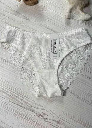 Трусики женские декорированы сеточкой и кружевом от бренда finella размер 90434🎀
