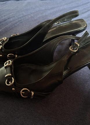 Kitten heels черные 42р