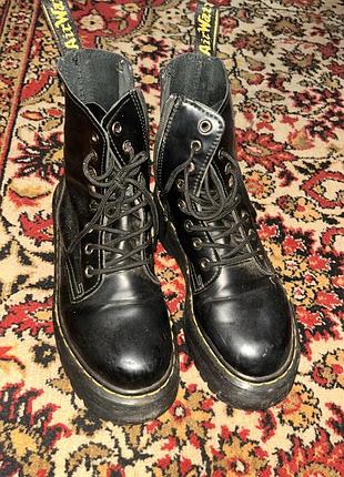 Продам черевики dr. martens jadon black