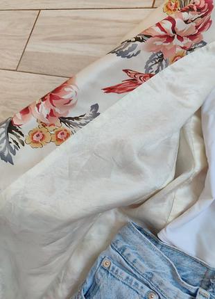 Малиновый пиджак от zara,р.м 5