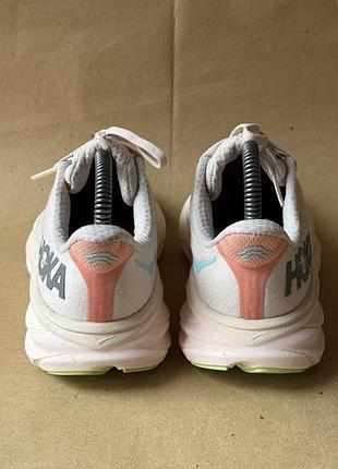 Hoka clifton 9 36(23см) 4