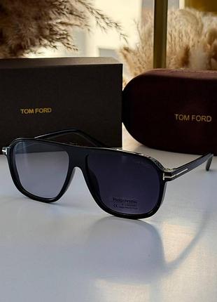 Солнцезащитные очки унисекс. хамелеони . tom ford фотохромные