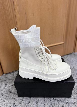 Жіночі черевики dior білі, розмір 37 4