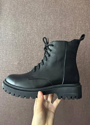 Ботинки женские кожаные
