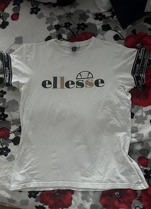 Жіноча футболка  elesse