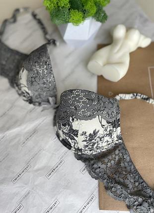 Бюстгальтер від італійського бренду intimissimi 75b