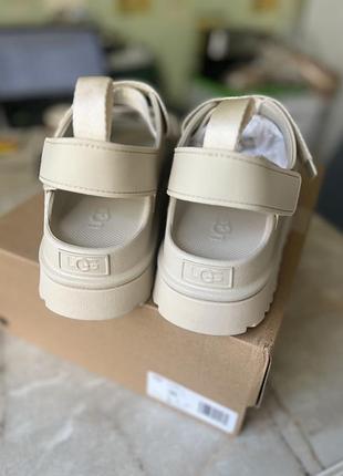 Сандалі жіночі ugg бежеві 3