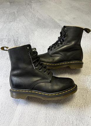 Черевики утеплені dr. martens чорні, 38 розмір, натуральна шкіра