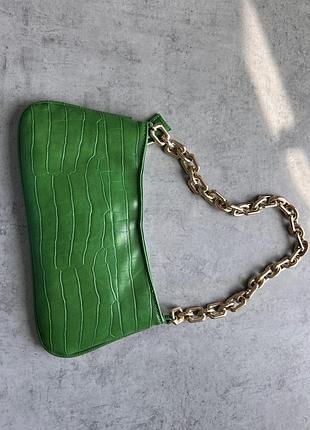 Сумка для жінок zara зелена з ланцюжком