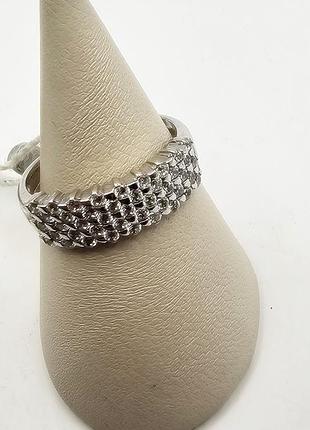 Кольцо серебряное кубическим цирконием 17 2,5 г 3