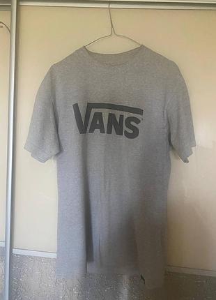 Футболка vans