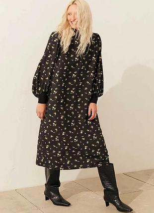 Жіноча сукня міді від бренду h&m у дрібний жовтий квітковий принт