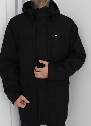 Красиве,вінтажне чоловіче пальто lacoste чорного кольору 100% вовна