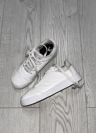 Кросівки adidas 36 розмір 3