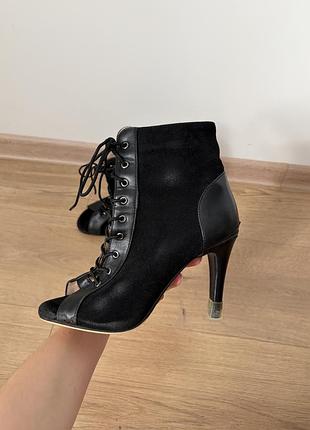 Жіночі туфлі для танців high heels