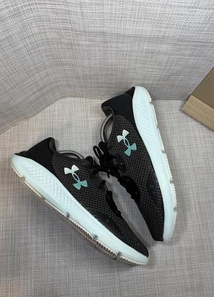 Оригинальные кроссовки under armour 8