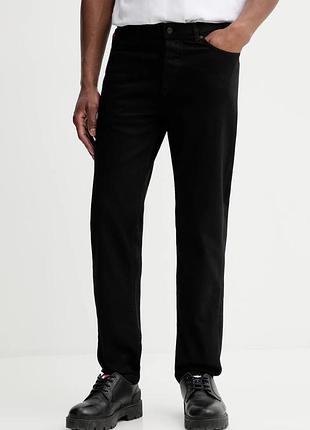 Джинси hugo boss 634
оригинал