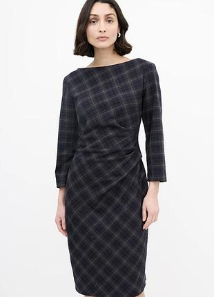 Элегантное платье из шерсти weekend max mara